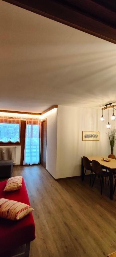 Complesso I Dadi - Condominio Cielo Alto Брей-Червиния Экстерьер фото
